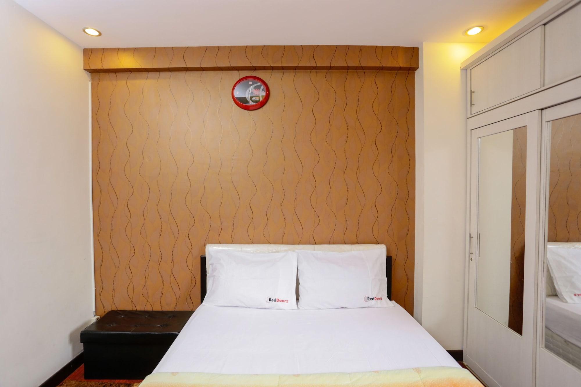 בנדונג Redliving Apartemen The Suites Metro - Mary Tower E מראה חיצוני תמונה