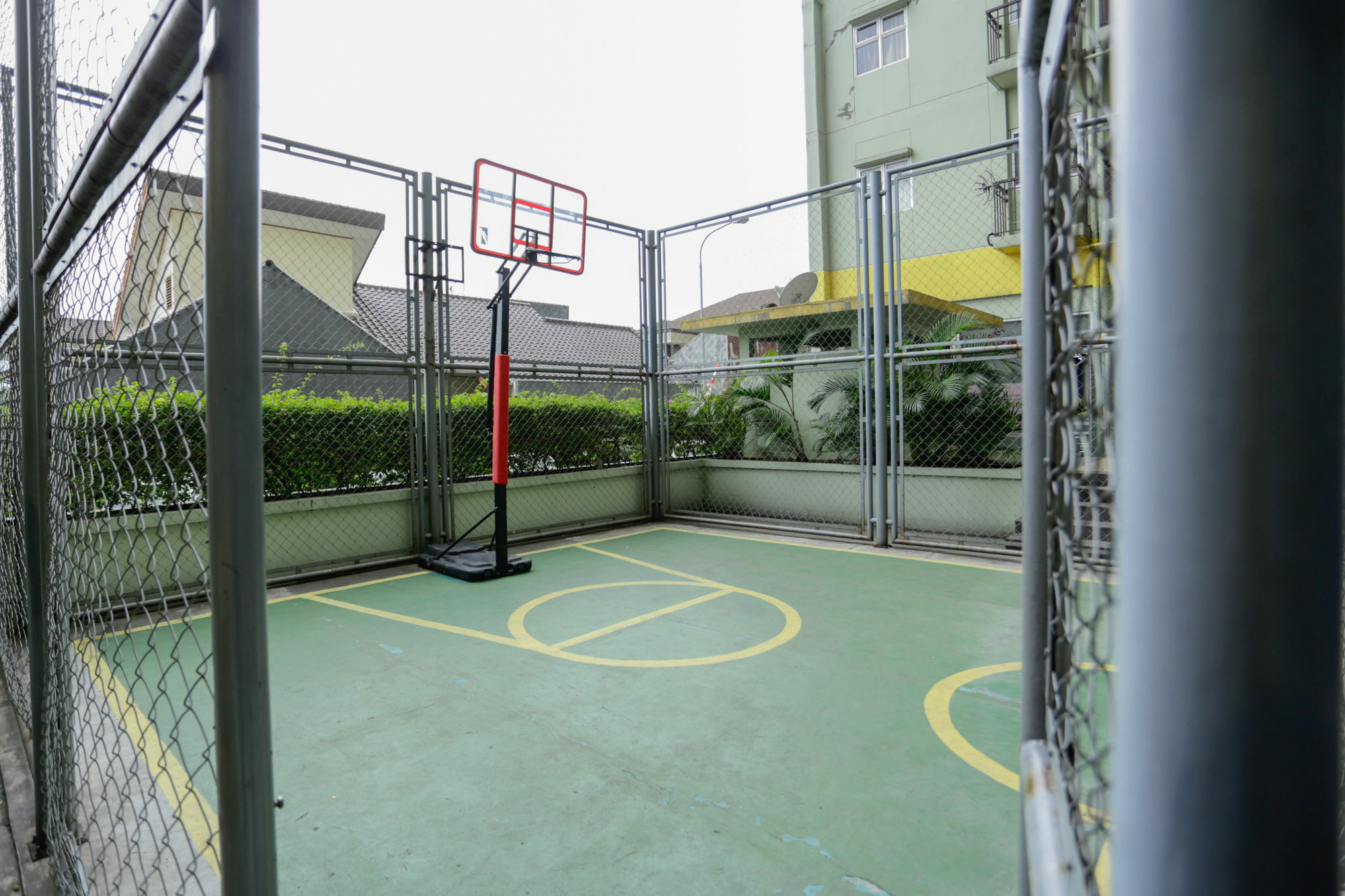 בנדונג Redliving Apartemen The Suites Metro - Mary Tower E מראה חיצוני תמונה